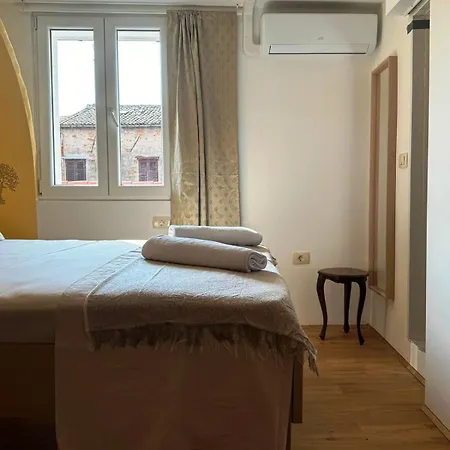 Plutus Apartments And Rooms With Free Parking Koper Exterior photo