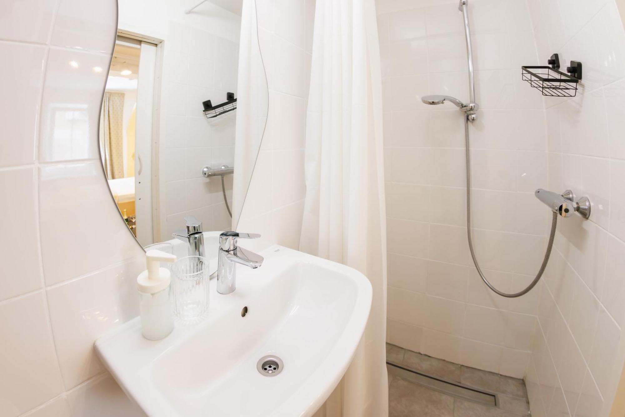 Apartmán Plutus And With Free Parking *